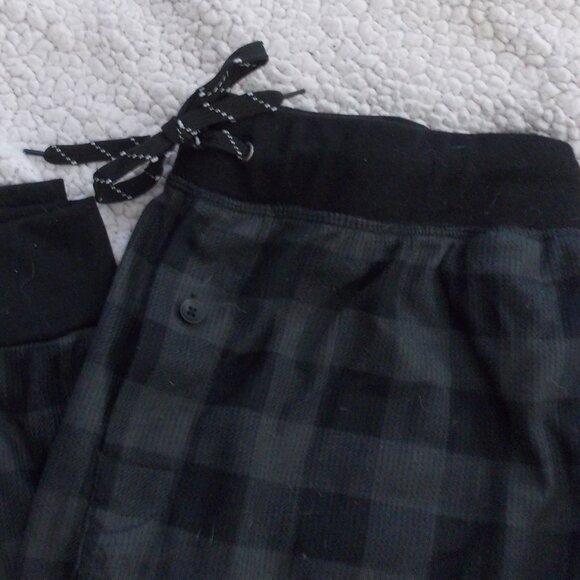Fruit of the Loom Plaid Sleep Lounge Pants Size L - Picture 2 of 4